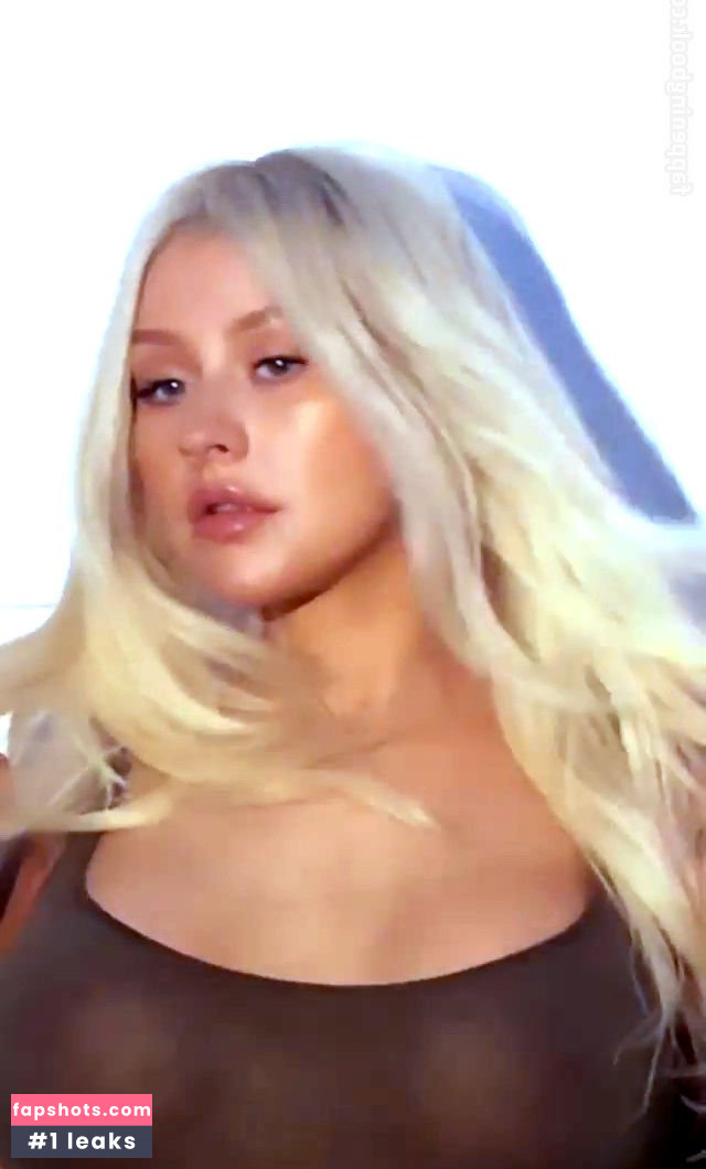 Christina Aguilera gallery photo #3317