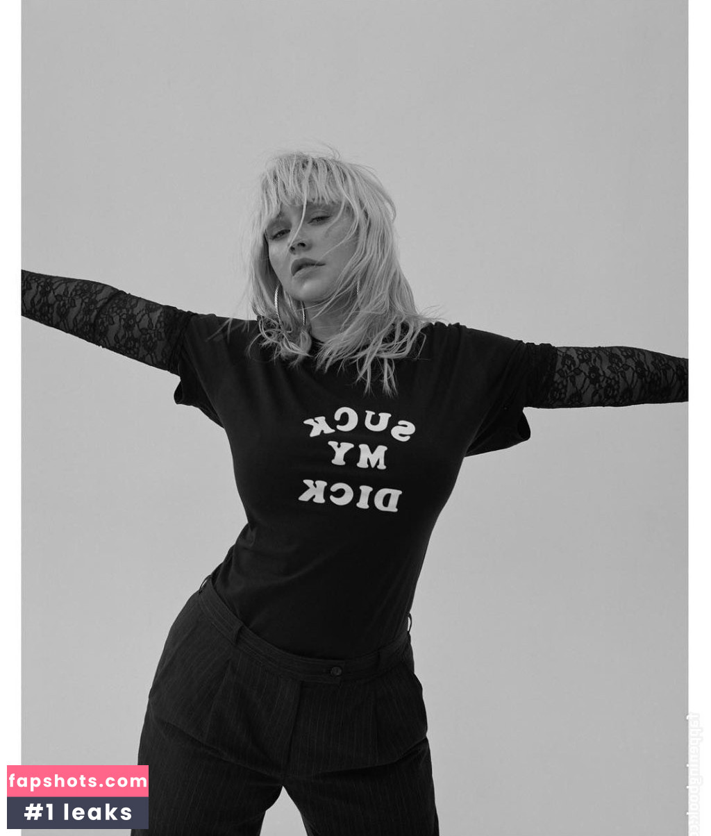 Christina Aguilera gallery photo #3326