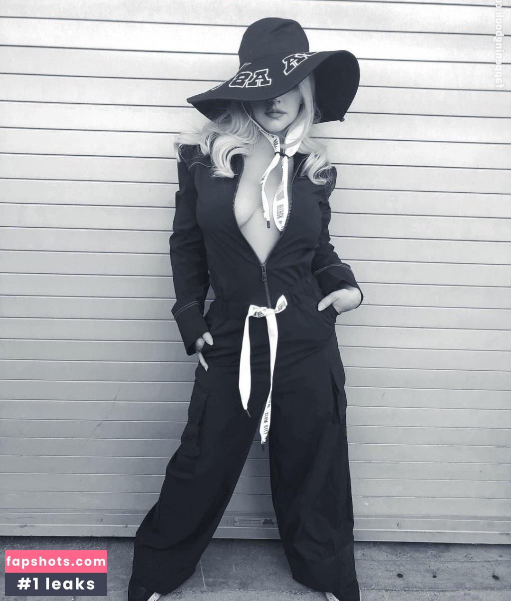 Christina Aguilera gallery photo #3332