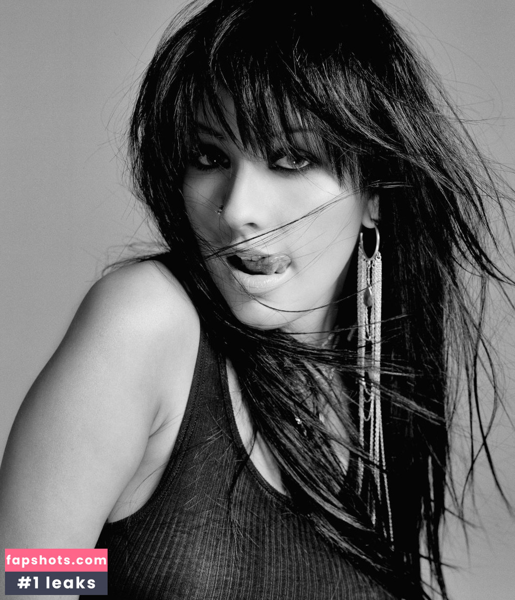 Christina Aguilera gallery photo #3355