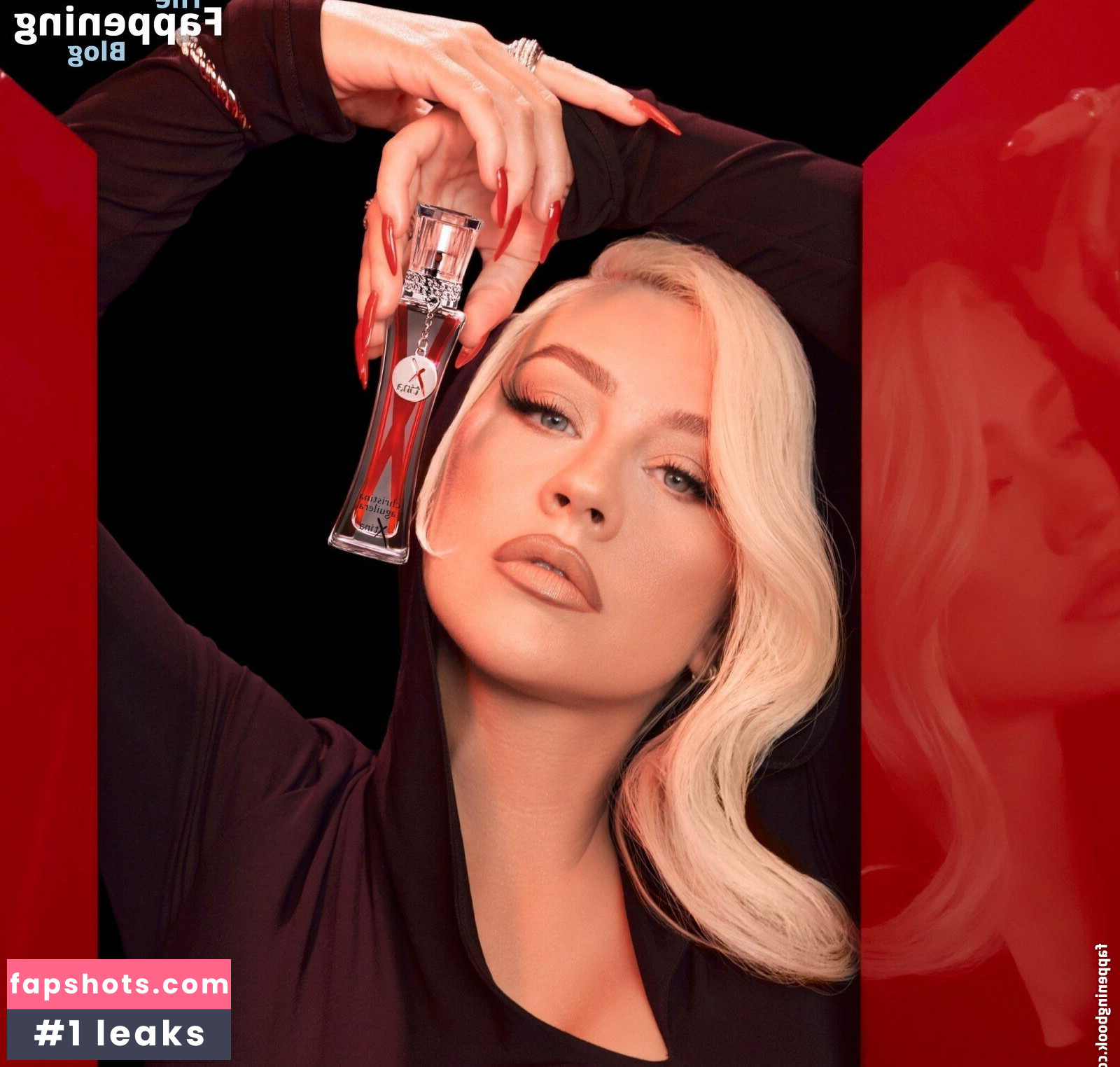 Christina Aguilera gallery photo #481