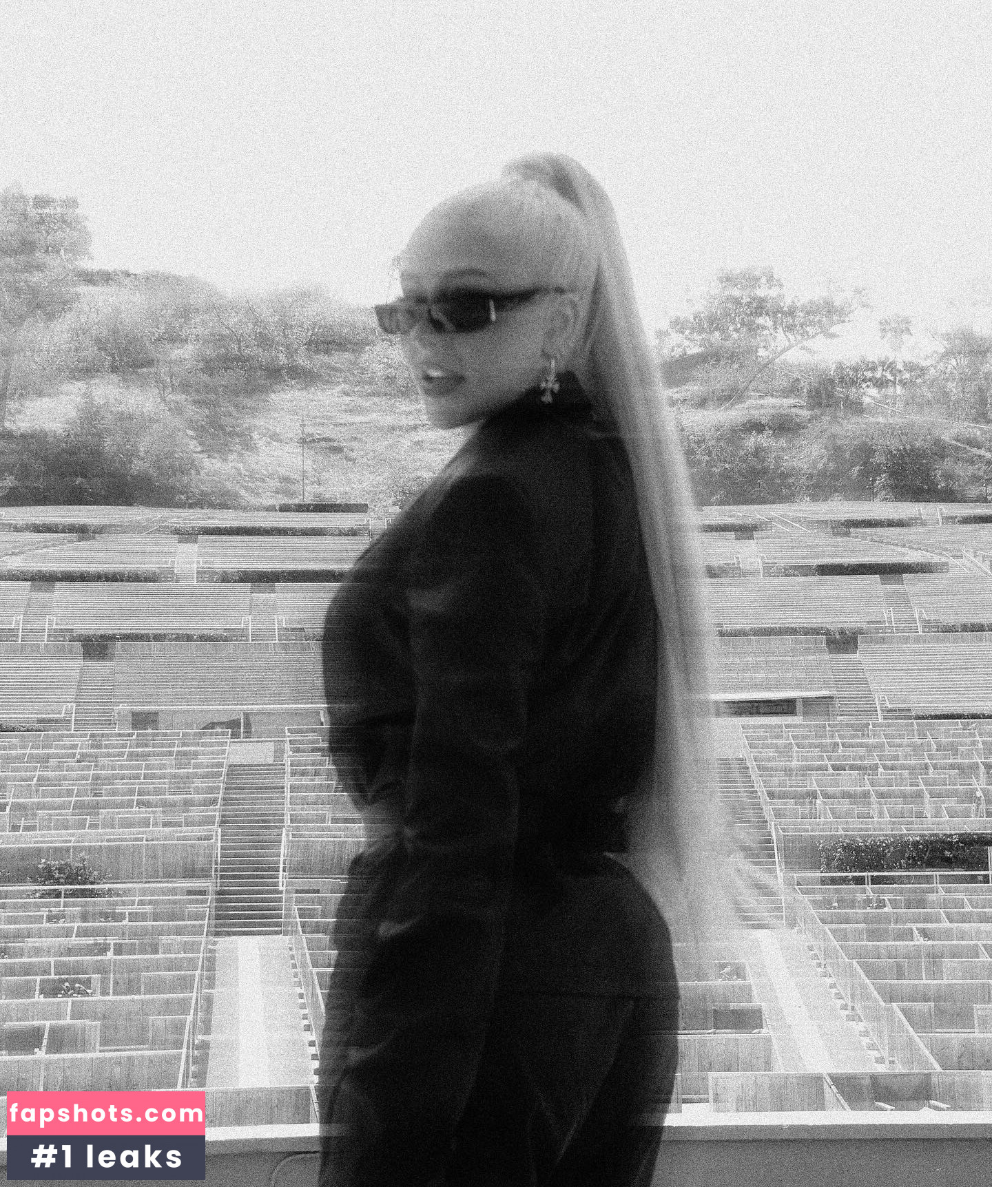 Christina Aguilera gallery photo #634