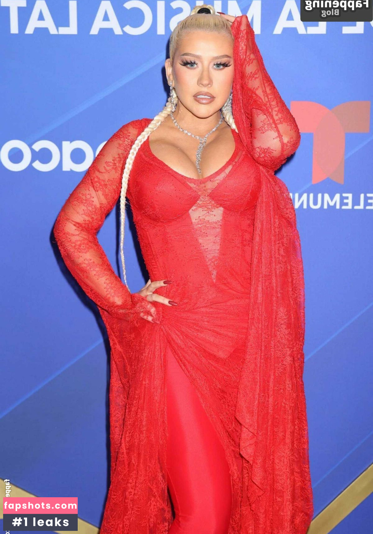 Christina Aguilera gallery photo #665