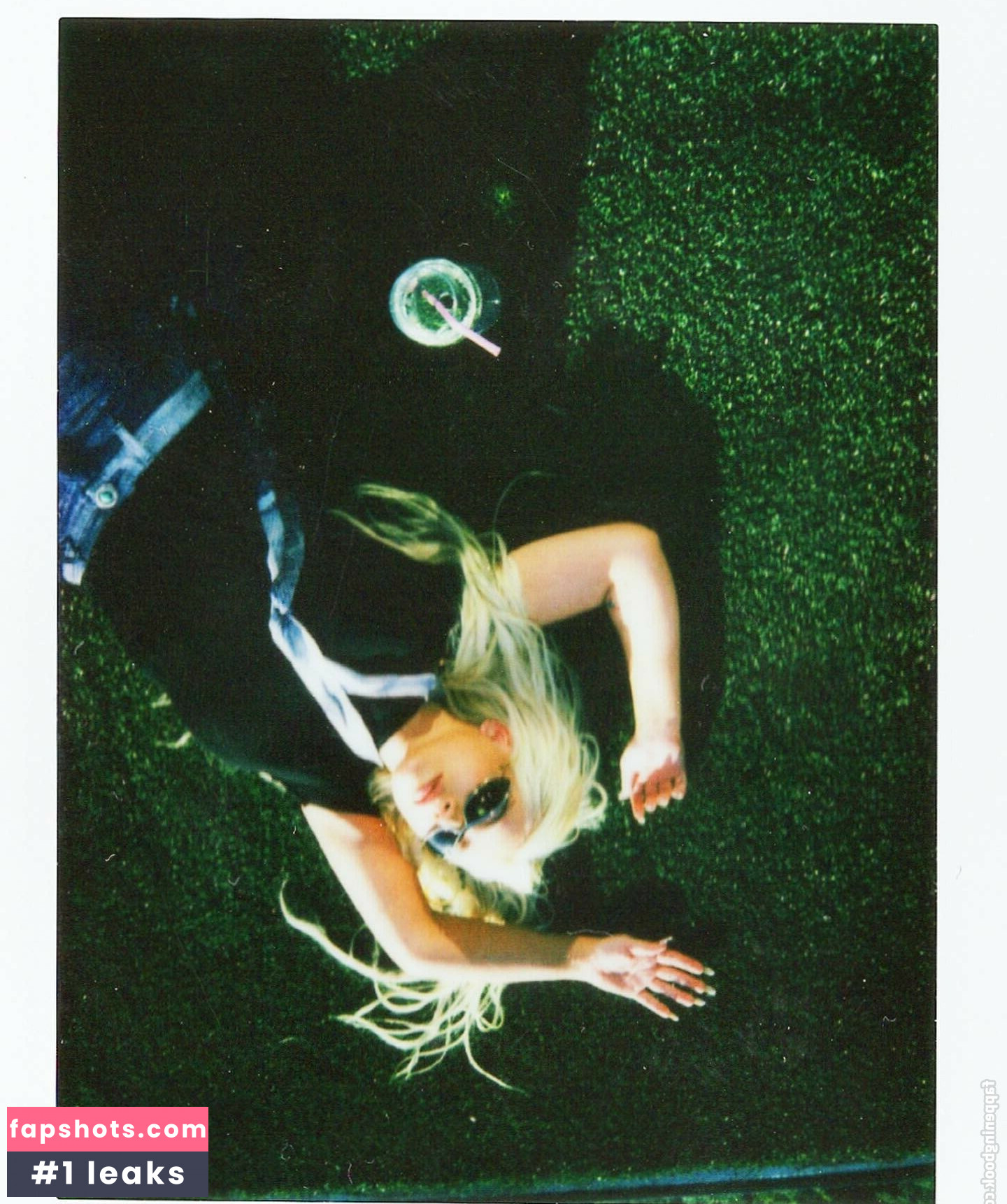 Christina Aguilera gallery photo #673