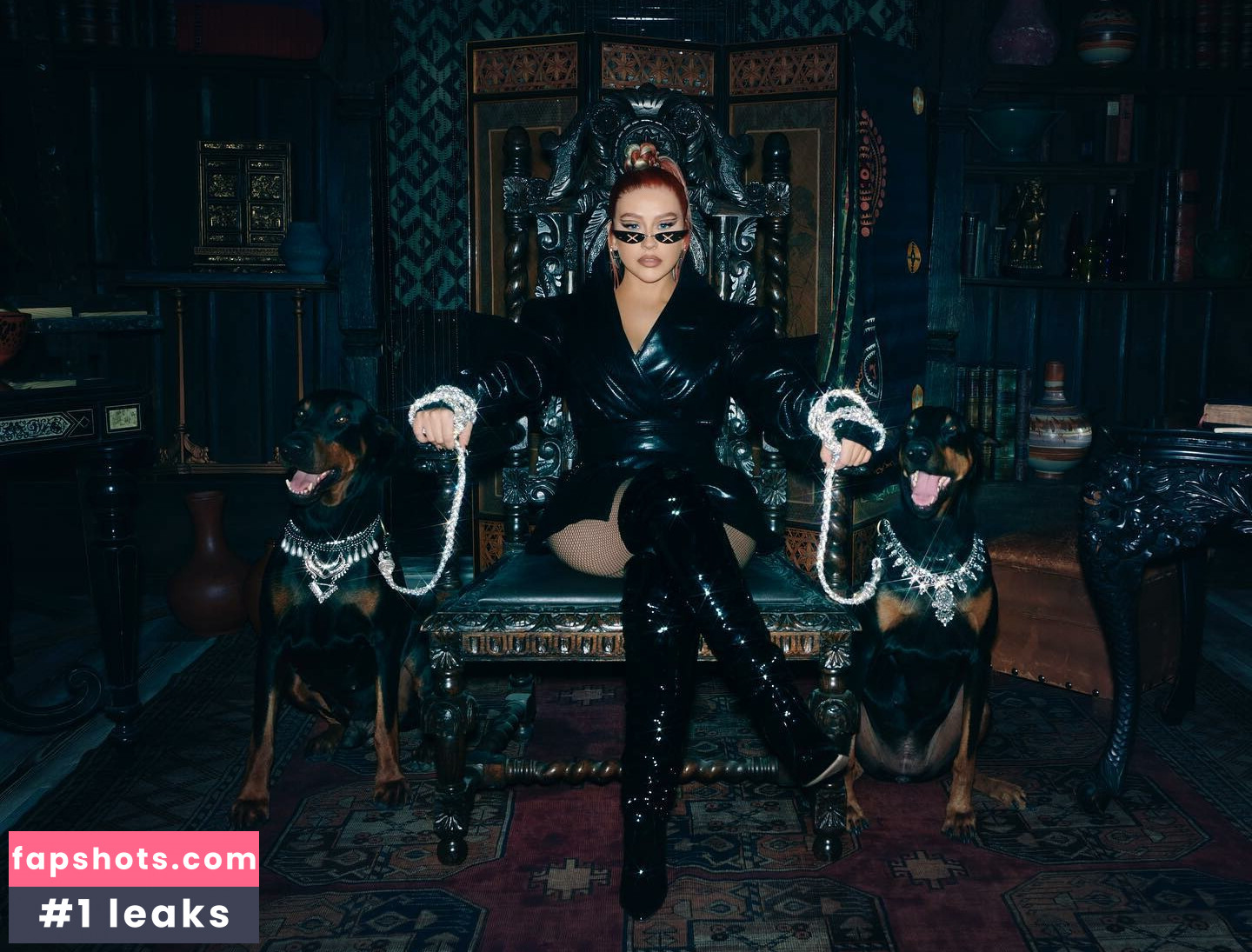 Christina Aguilera gallery photo #761