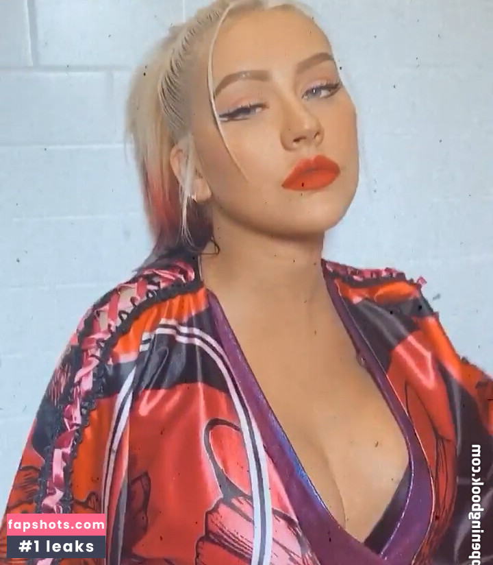 Christina Aguilera gallery photo #772