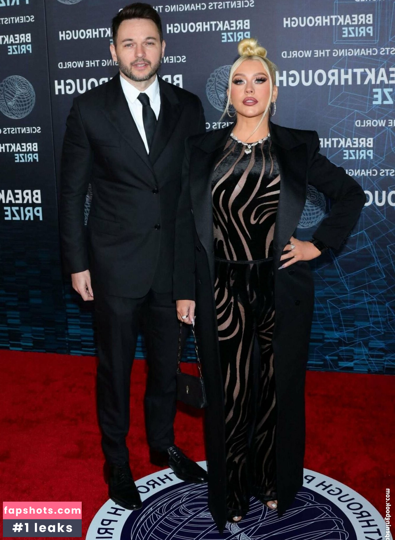 Christina Aguilera gallery photo #832