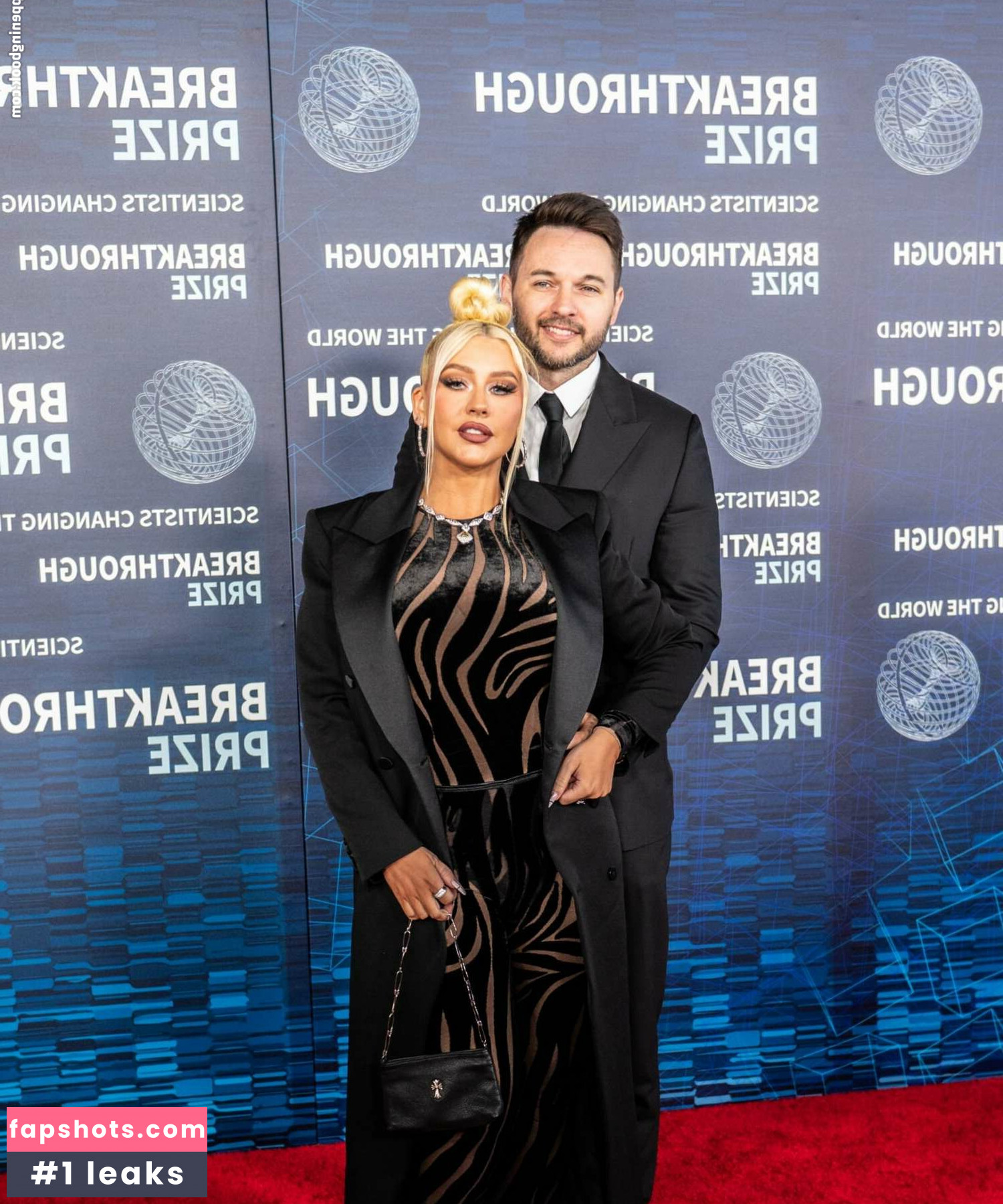 Christina Aguilera gallery photo #833