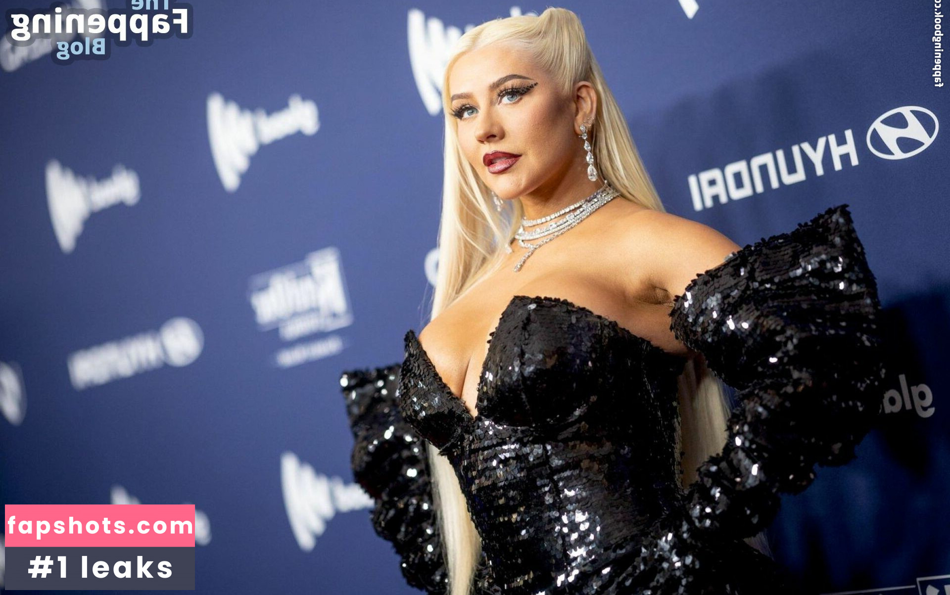 Christina Aguilera gallery photo #841