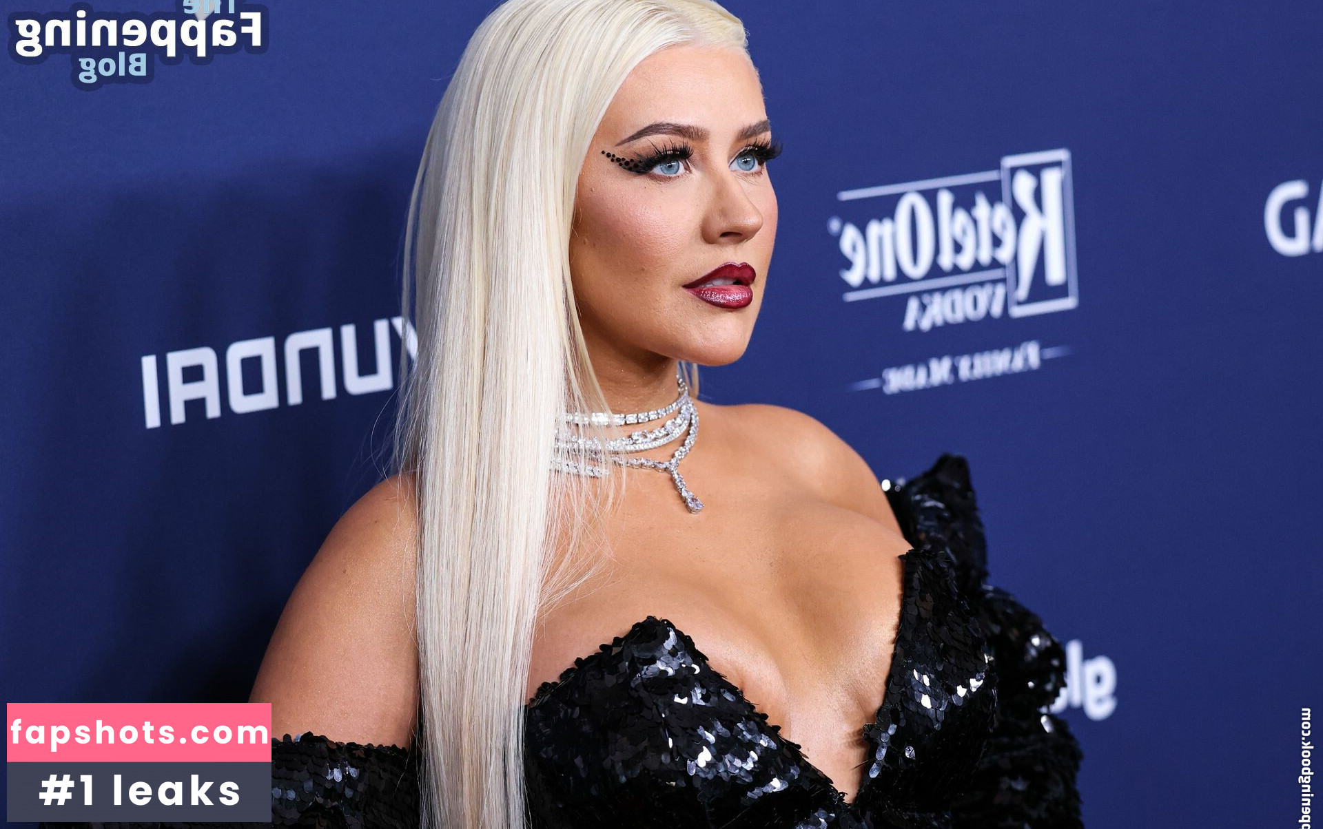 Christina Aguilera gallery photo #849