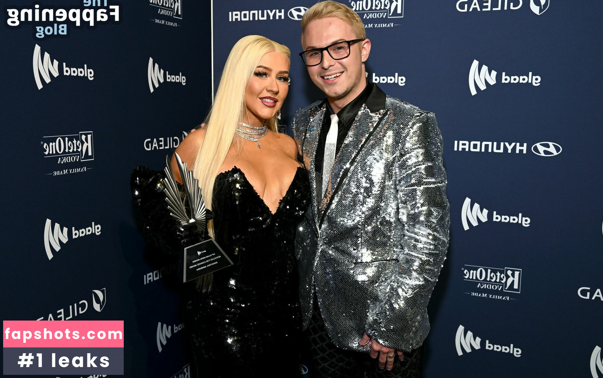 Christina Aguilera gallery photo #867