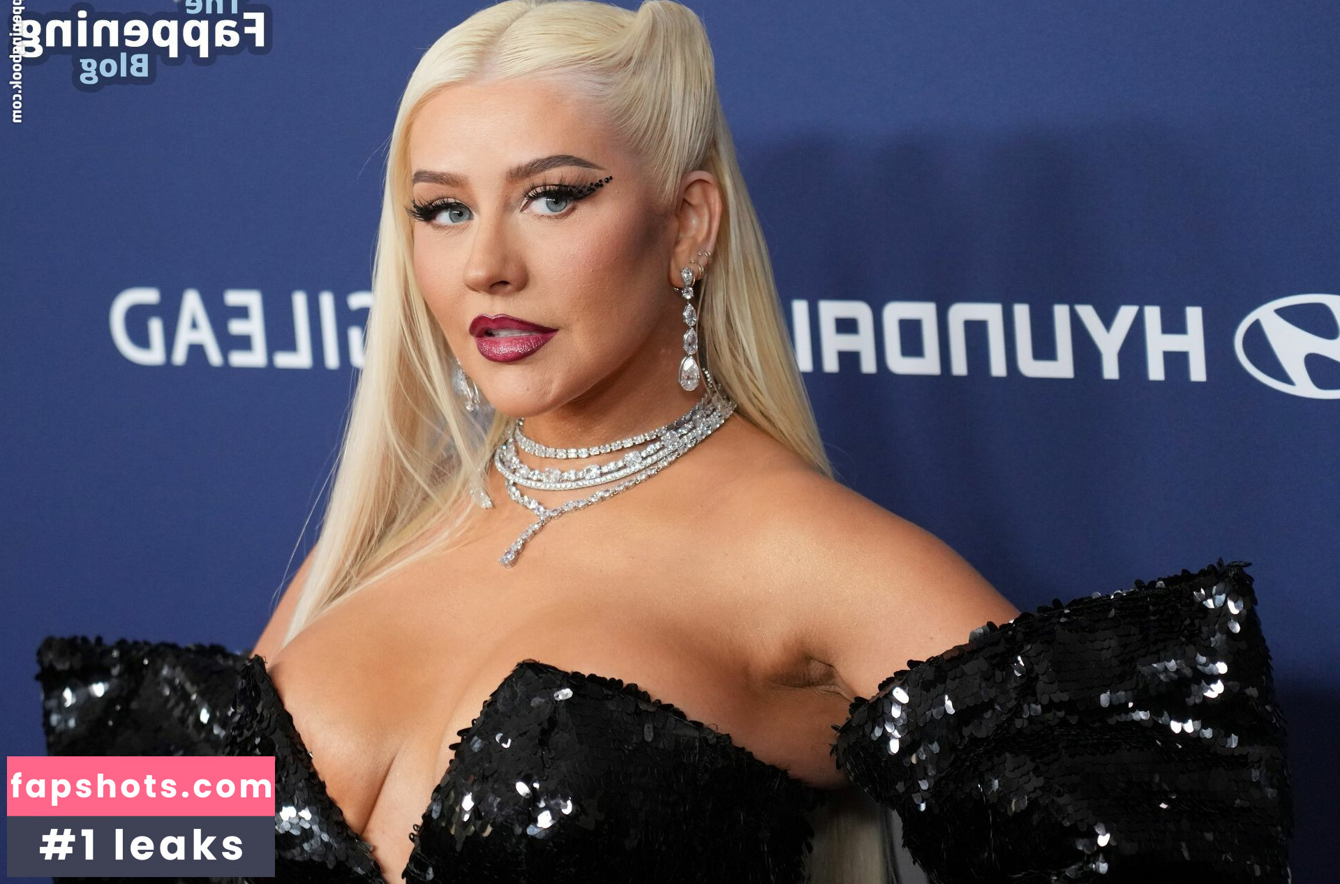 Christina Aguilera gallery photo #869