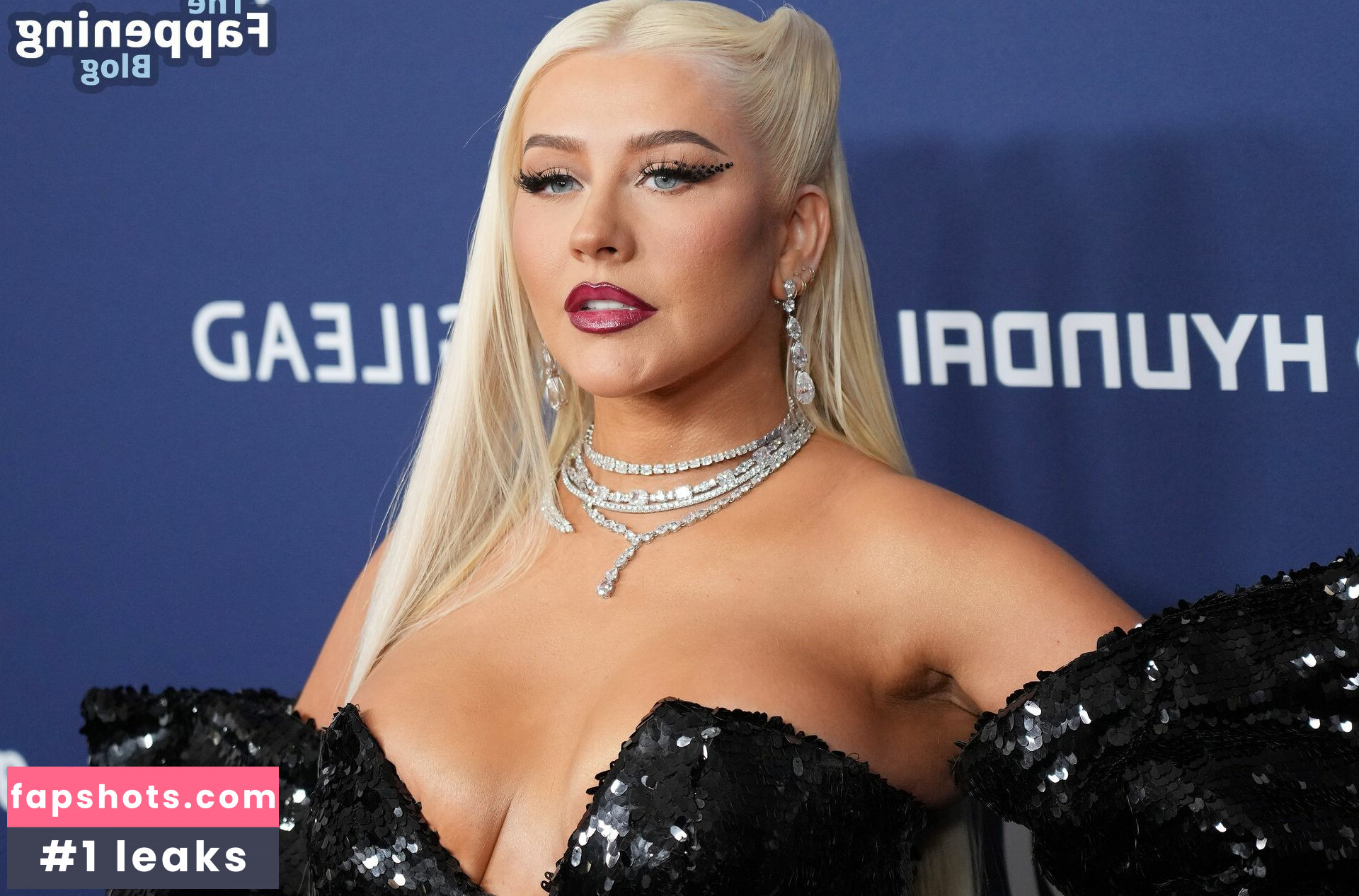 Christina Aguilera gallery photo #872