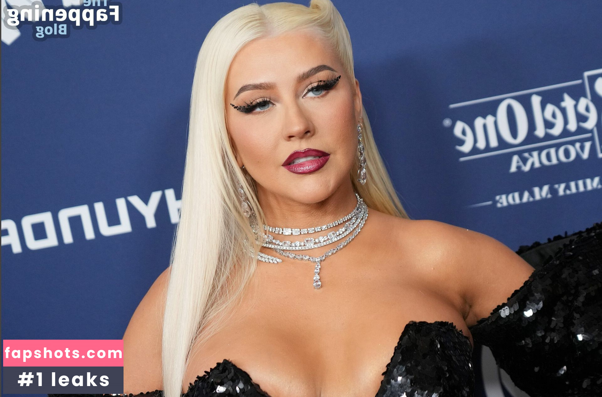 Christina Aguilera gallery photo #874