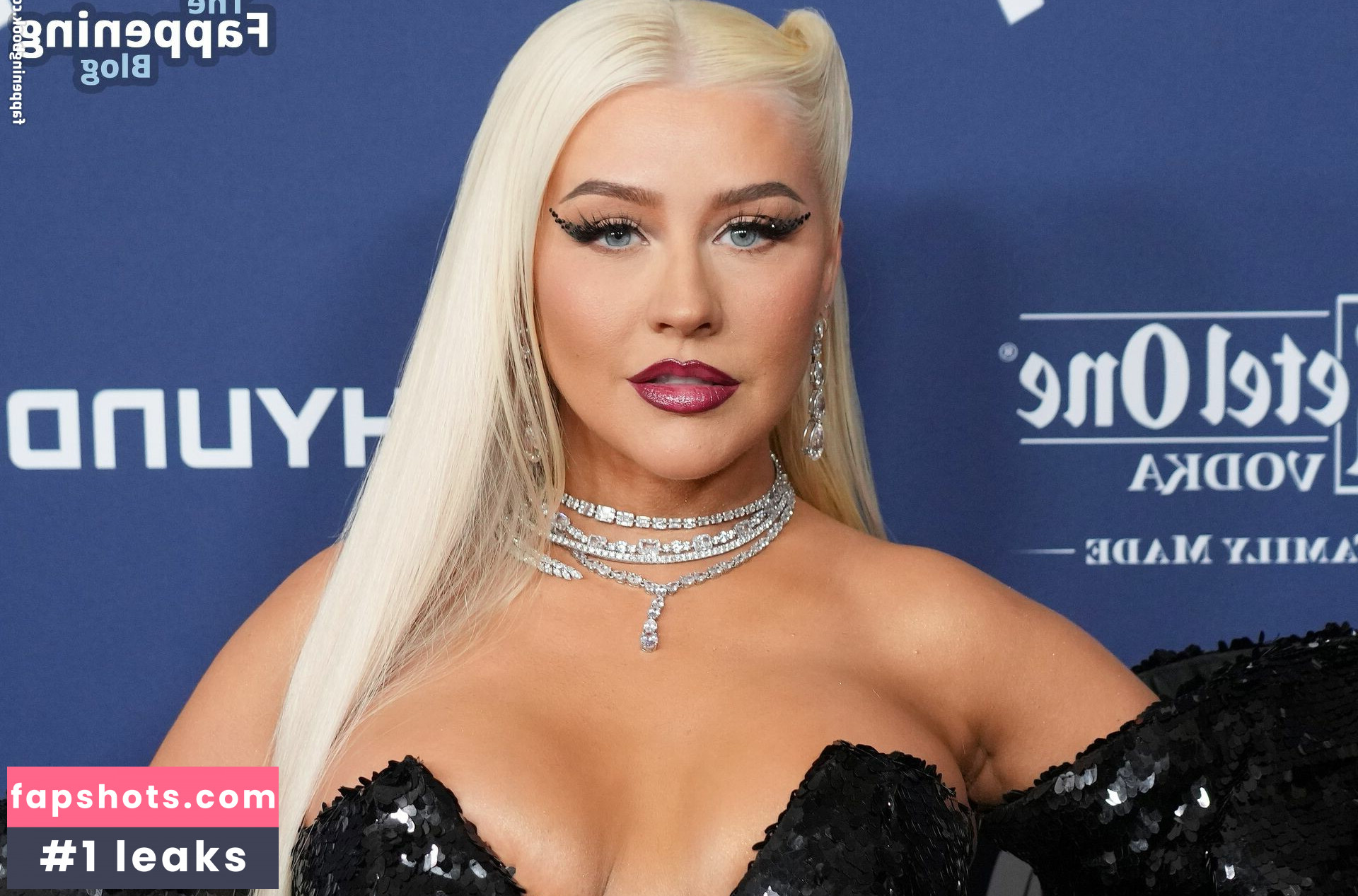 Christina Aguilera gallery photo #877