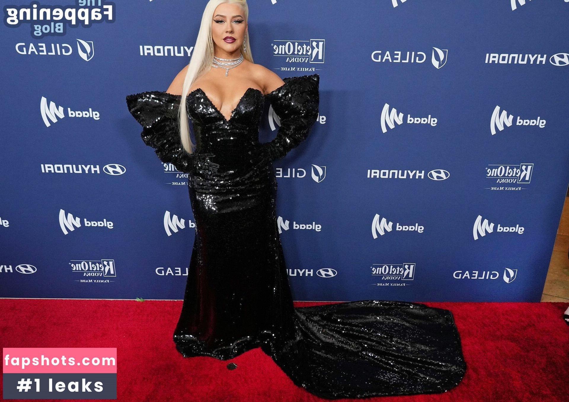 Christina Aguilera gallery photo #880