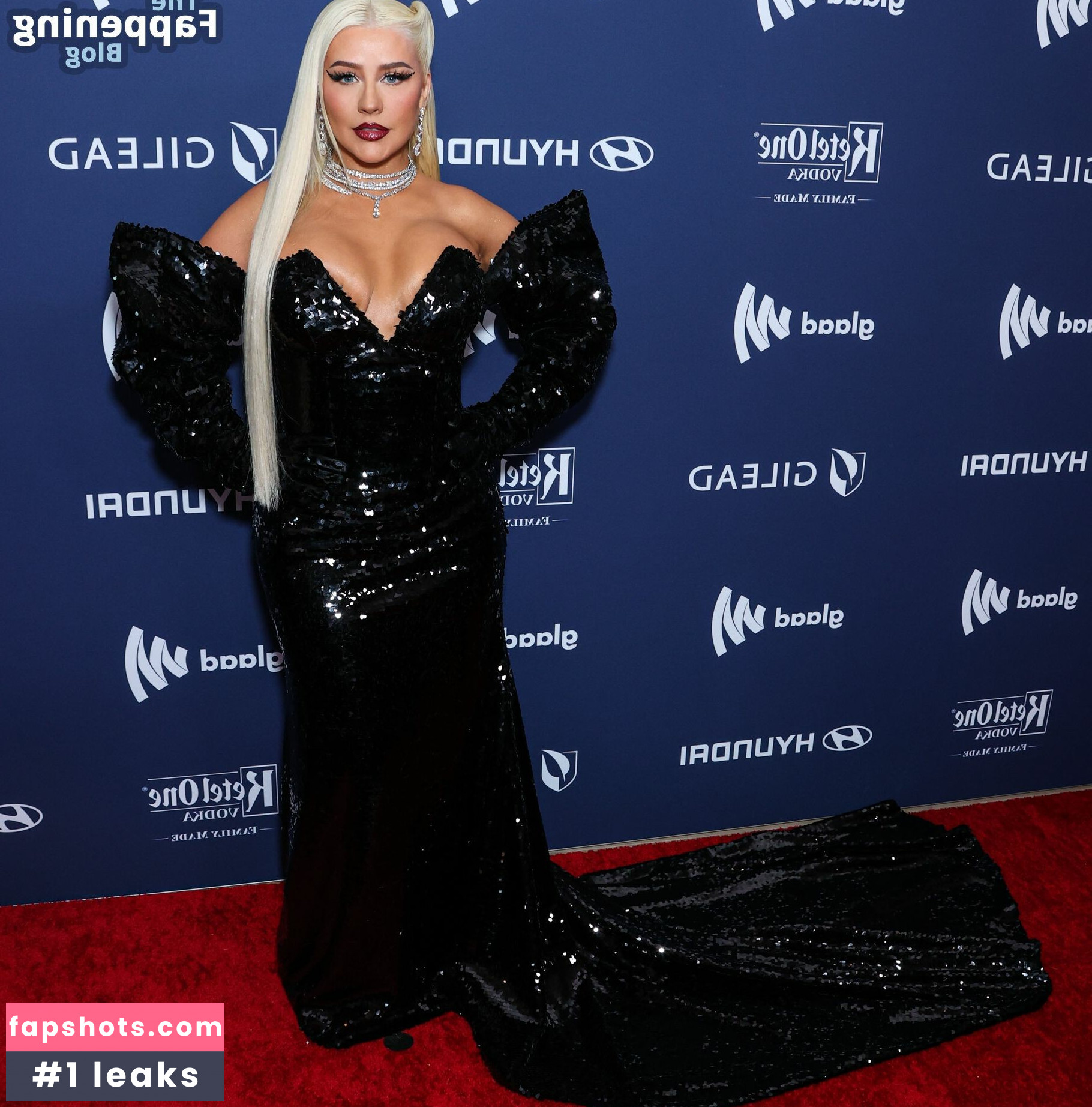 Christina Aguilera gallery photo #886