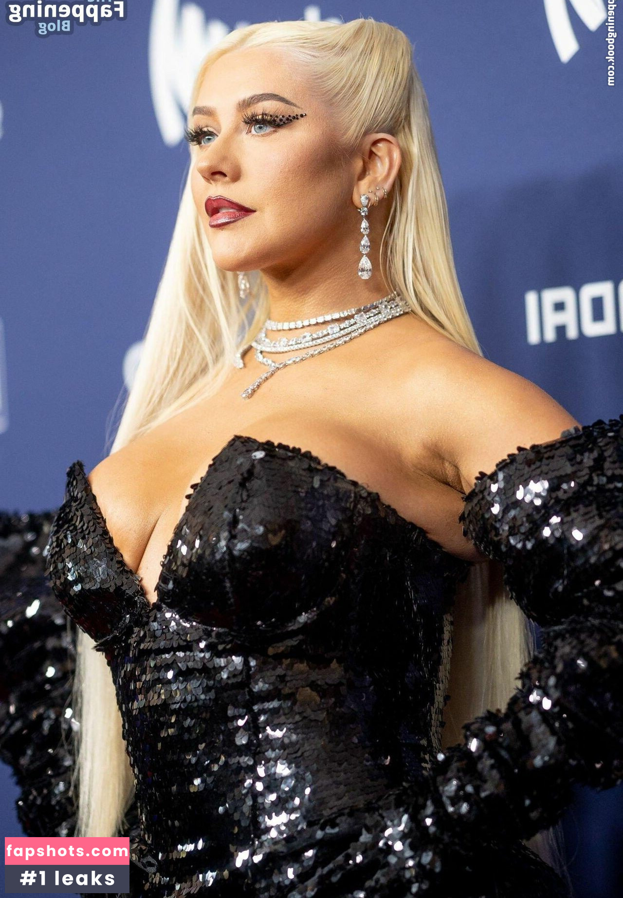 Christina Aguilera gallery photo #914