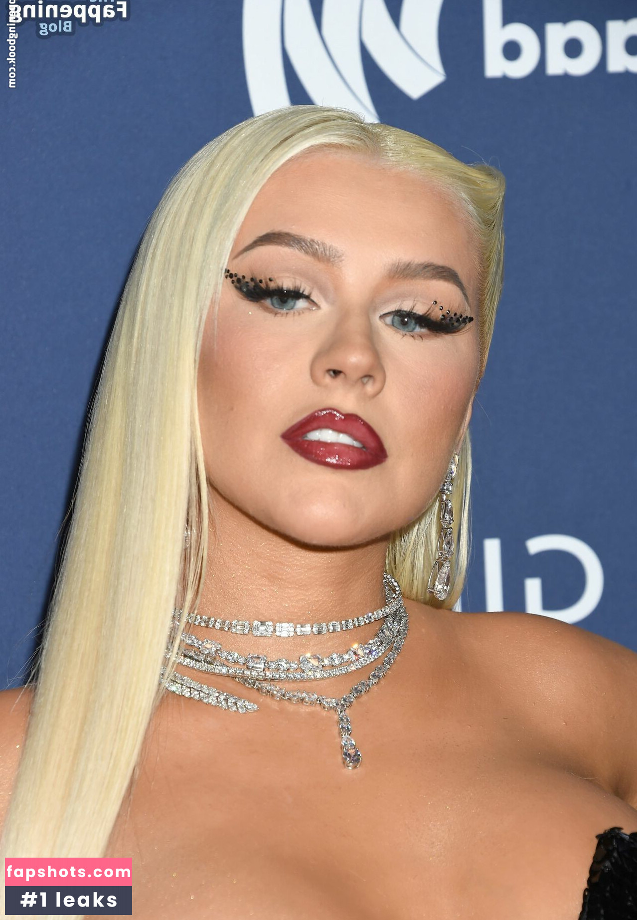 Christina Aguilera gallery photo #929