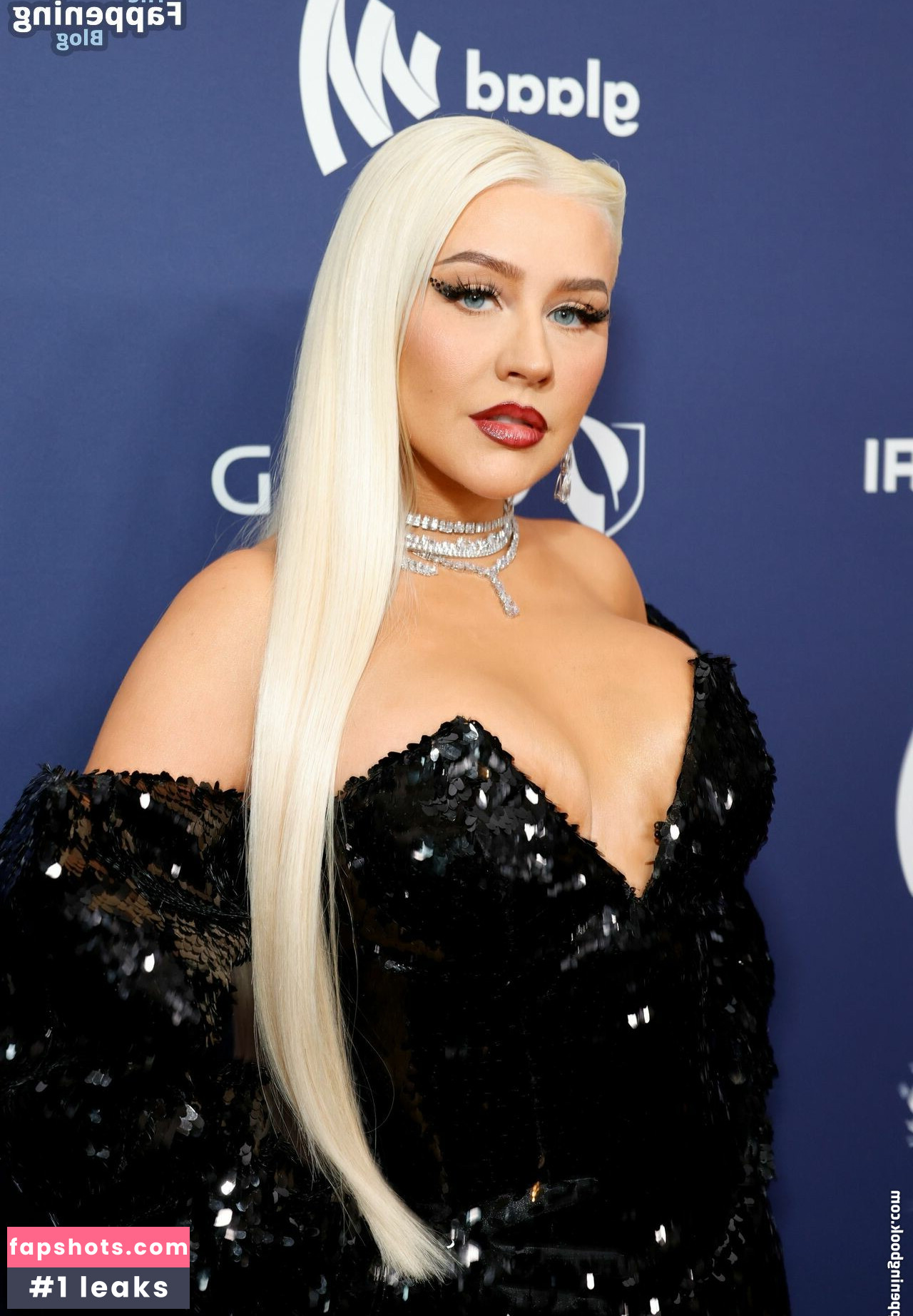 Christina Aguilera gallery photo #952