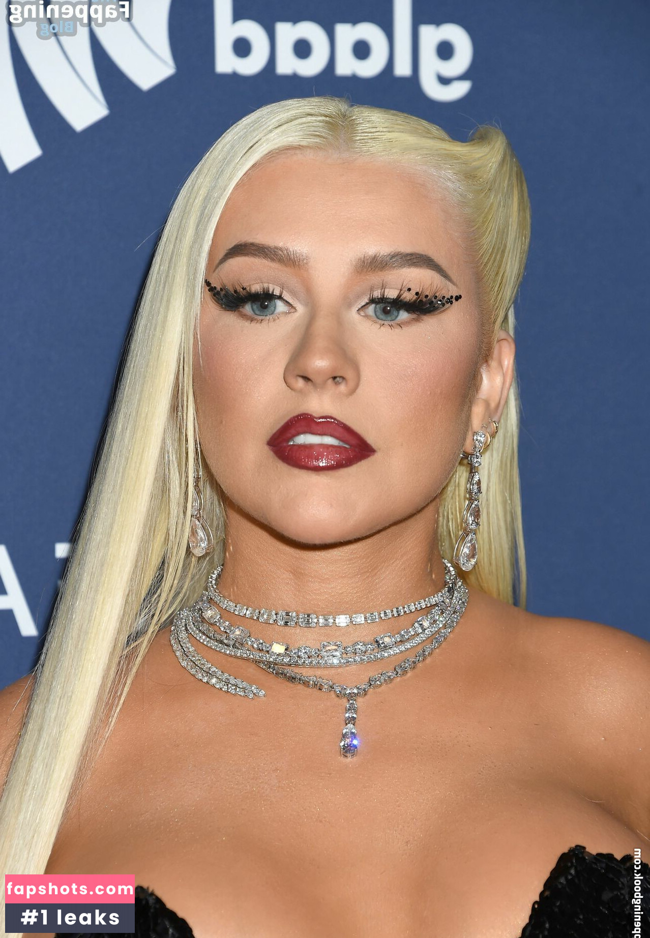 Christina Aguilera gallery photo #967