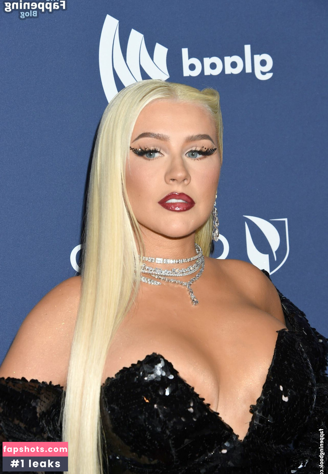 Christina Aguilera gallery photo #972