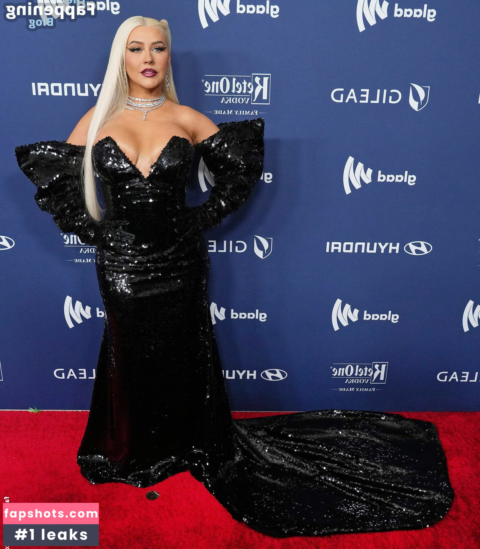 Christina Aguilera Nude Leaks OnlyFans Photos #987 - LeakJerk