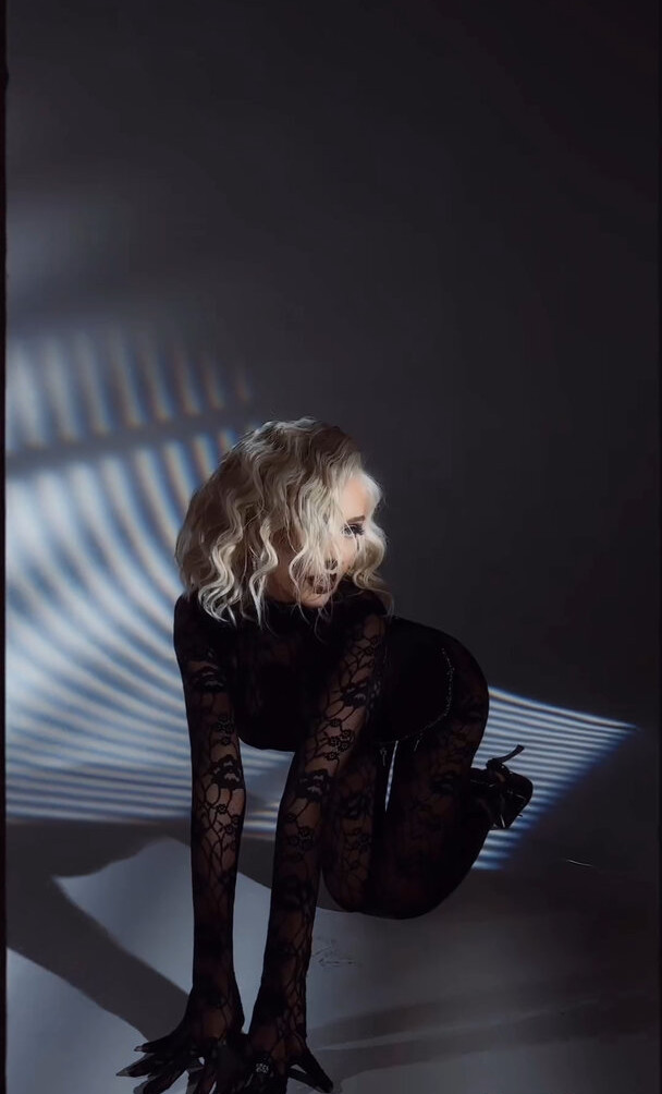 christina-aguilera gallery photo #1052