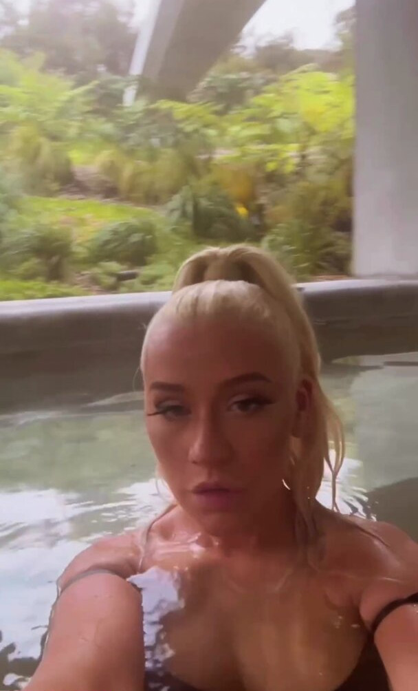 christina-aguilera gallery photo #1177