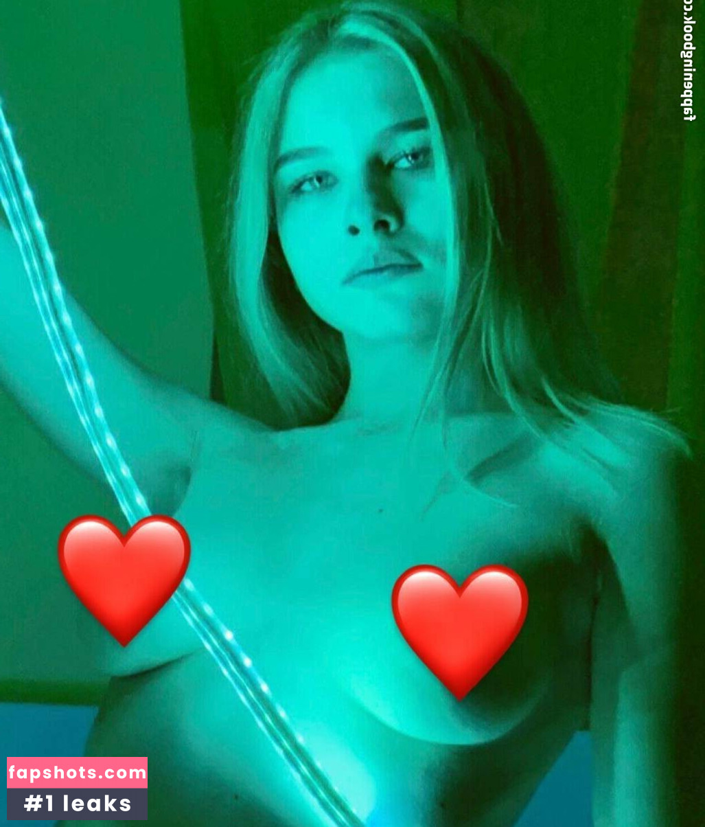 christina_aries Nude Leaks OnlyFans Photos #6 - LeakJerk