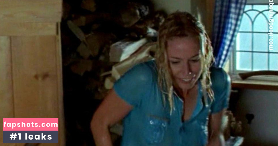 Christina Beyerhaus gallery photo #13