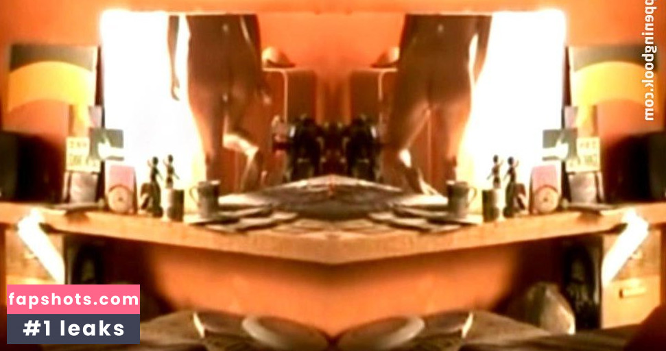 Christina Beyerhaus nude babe gallery