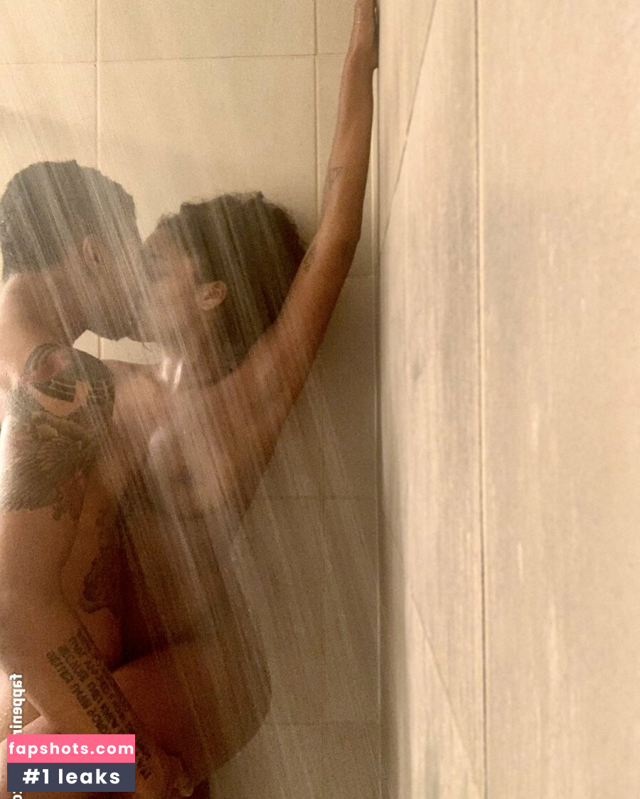 Christina Brown gallery photo #2