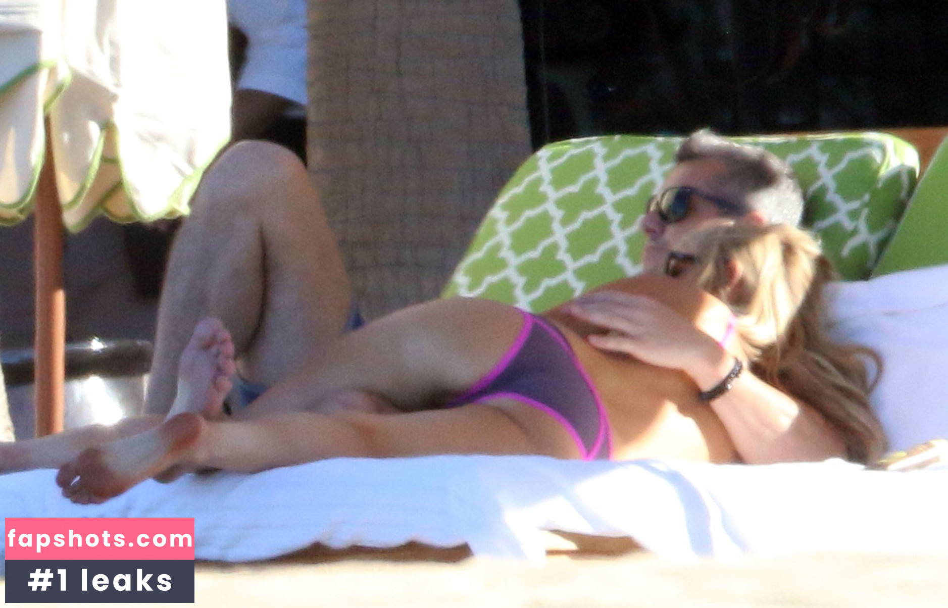 Christina El Moussa gallery photo #35