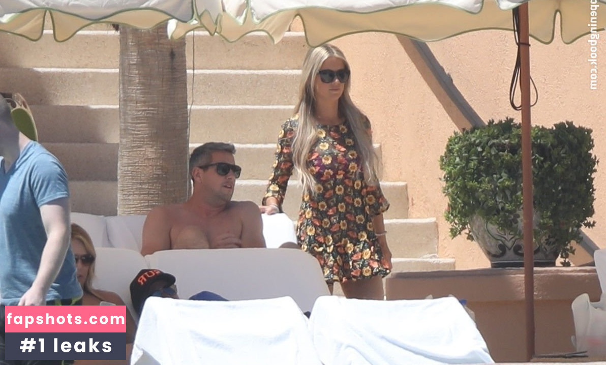 Christina El Moussa gallery photo #54