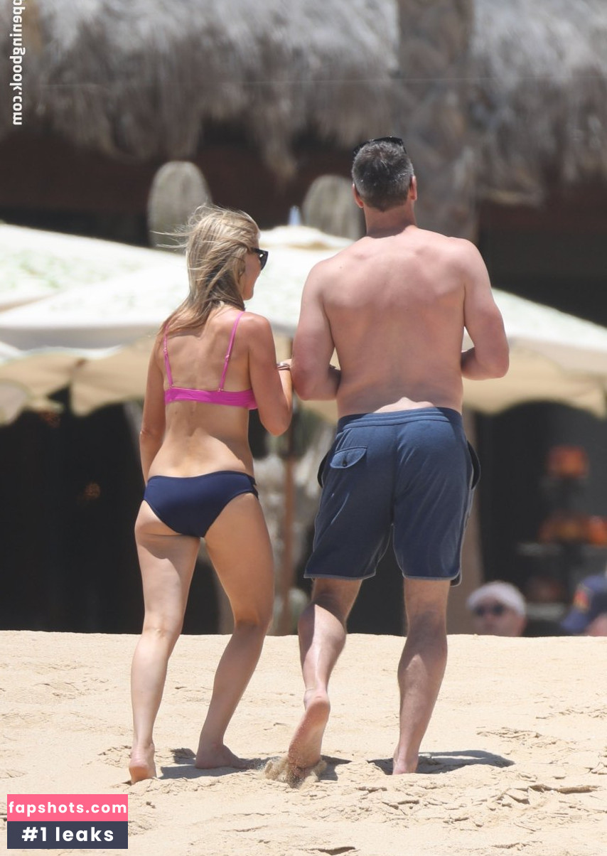 Christina El Moussa gallery photo #61