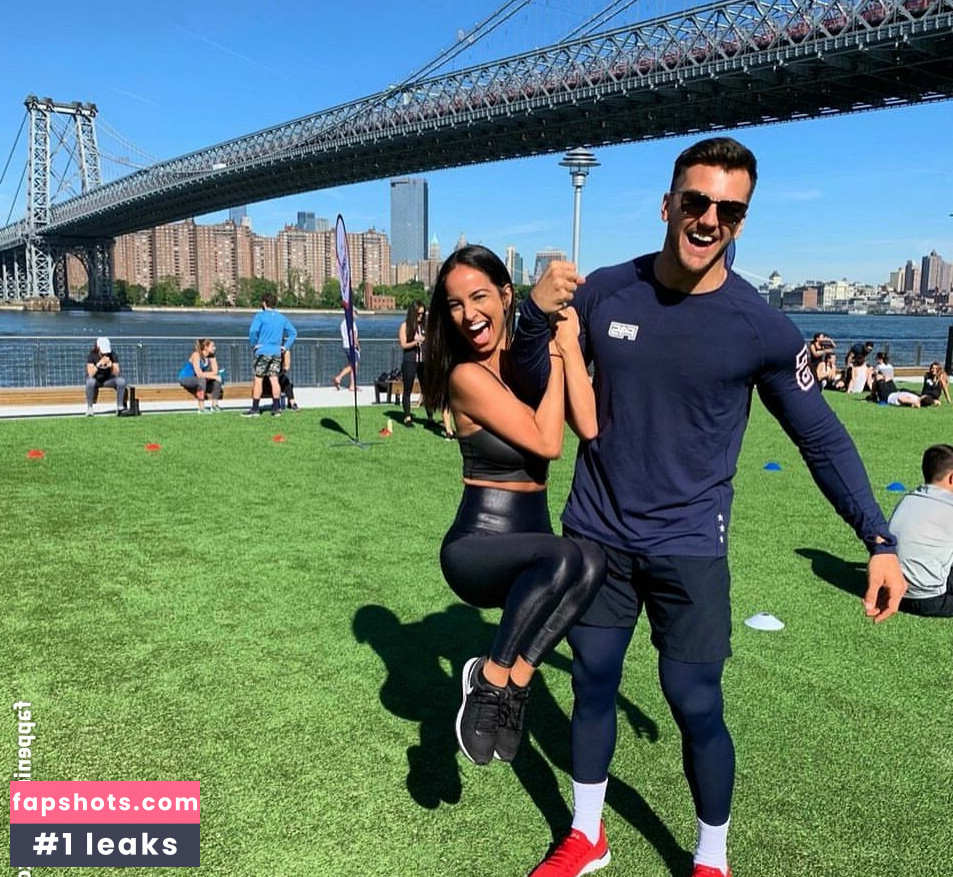 Christina Esposito gallery photo #11