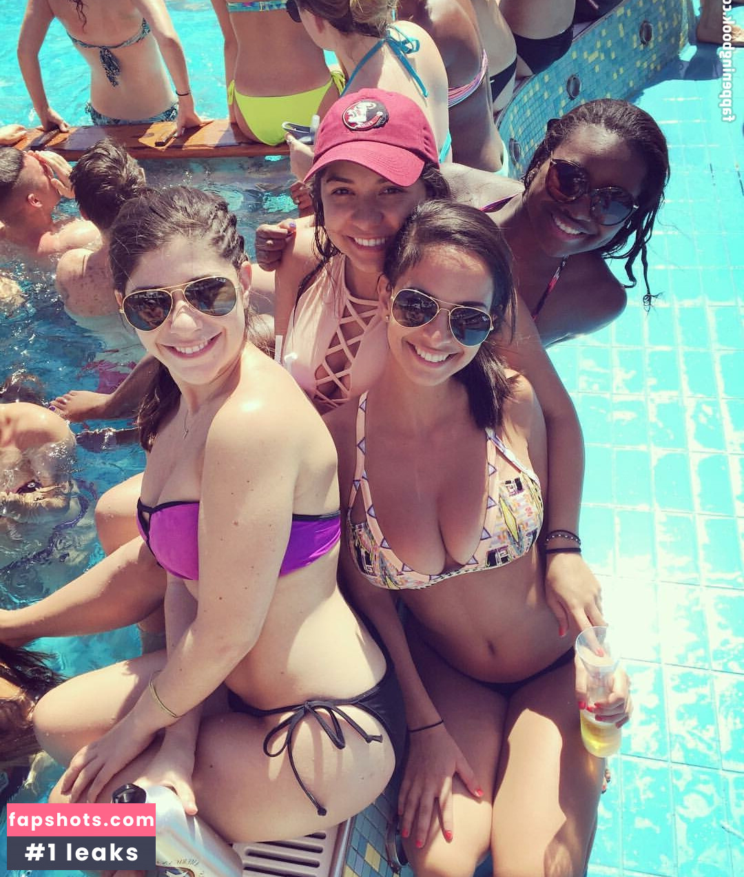 Christina Esposito gallery photo #17