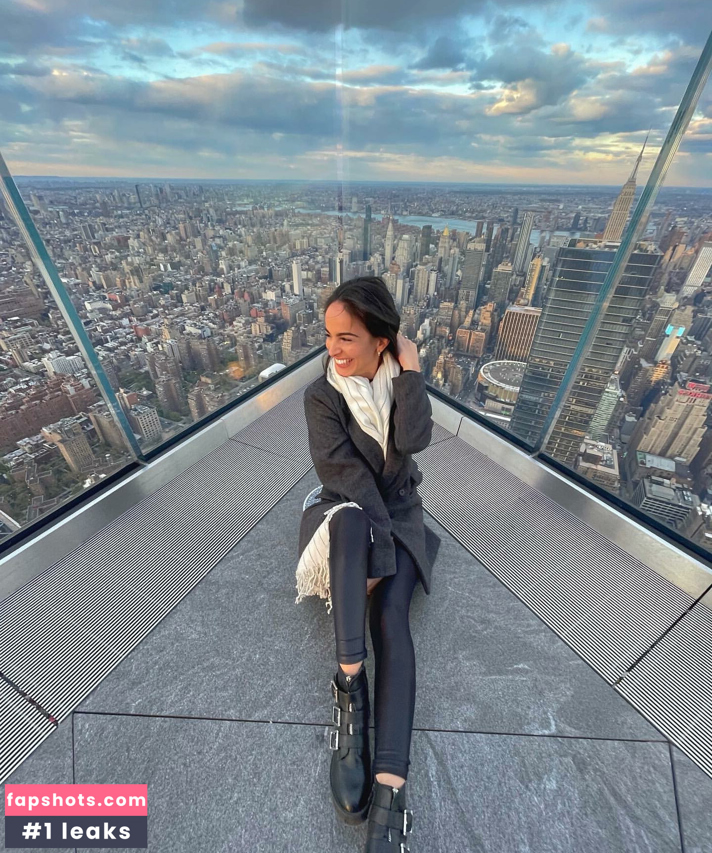 Christina Esposito gallery photo #18