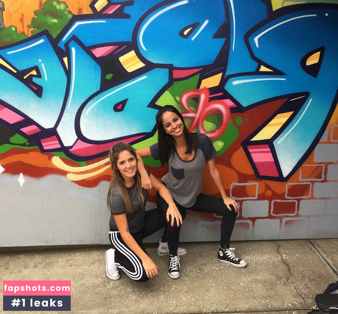 Christina Esposito gallery photo #37