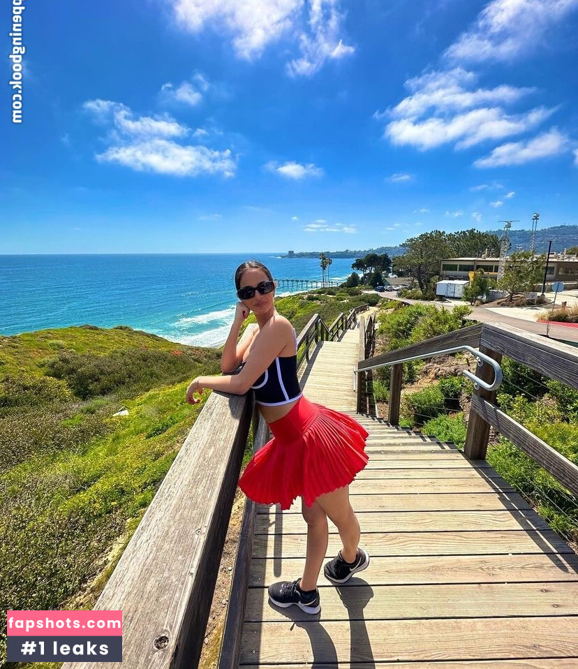 Christina Esposito gallery photo #7