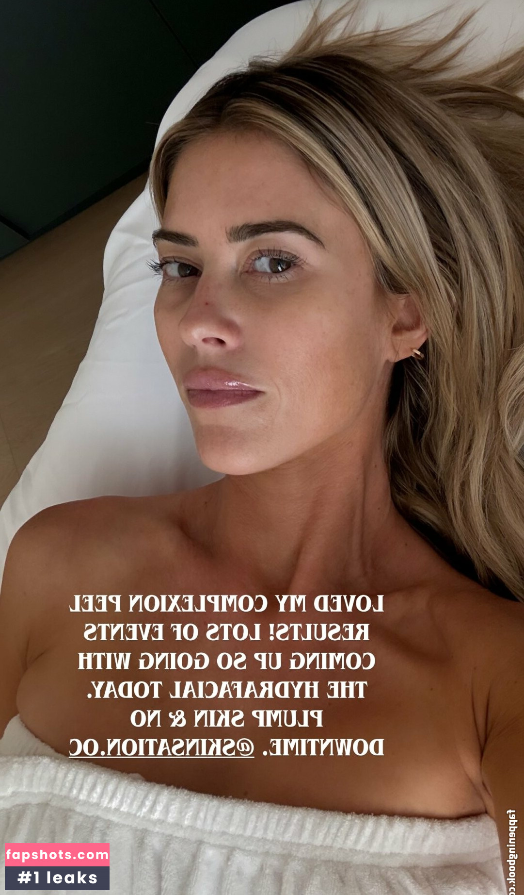 Christina Hall gallery photo #2