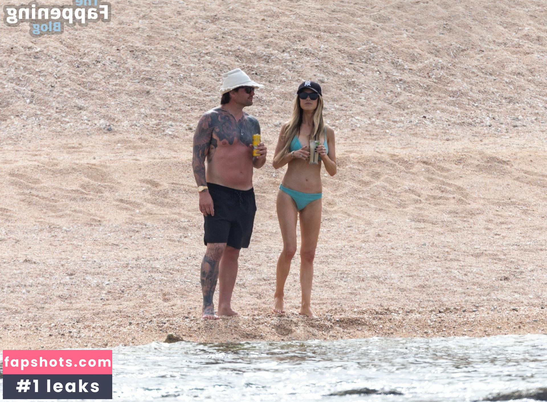 Christina Hall gallery photo #20