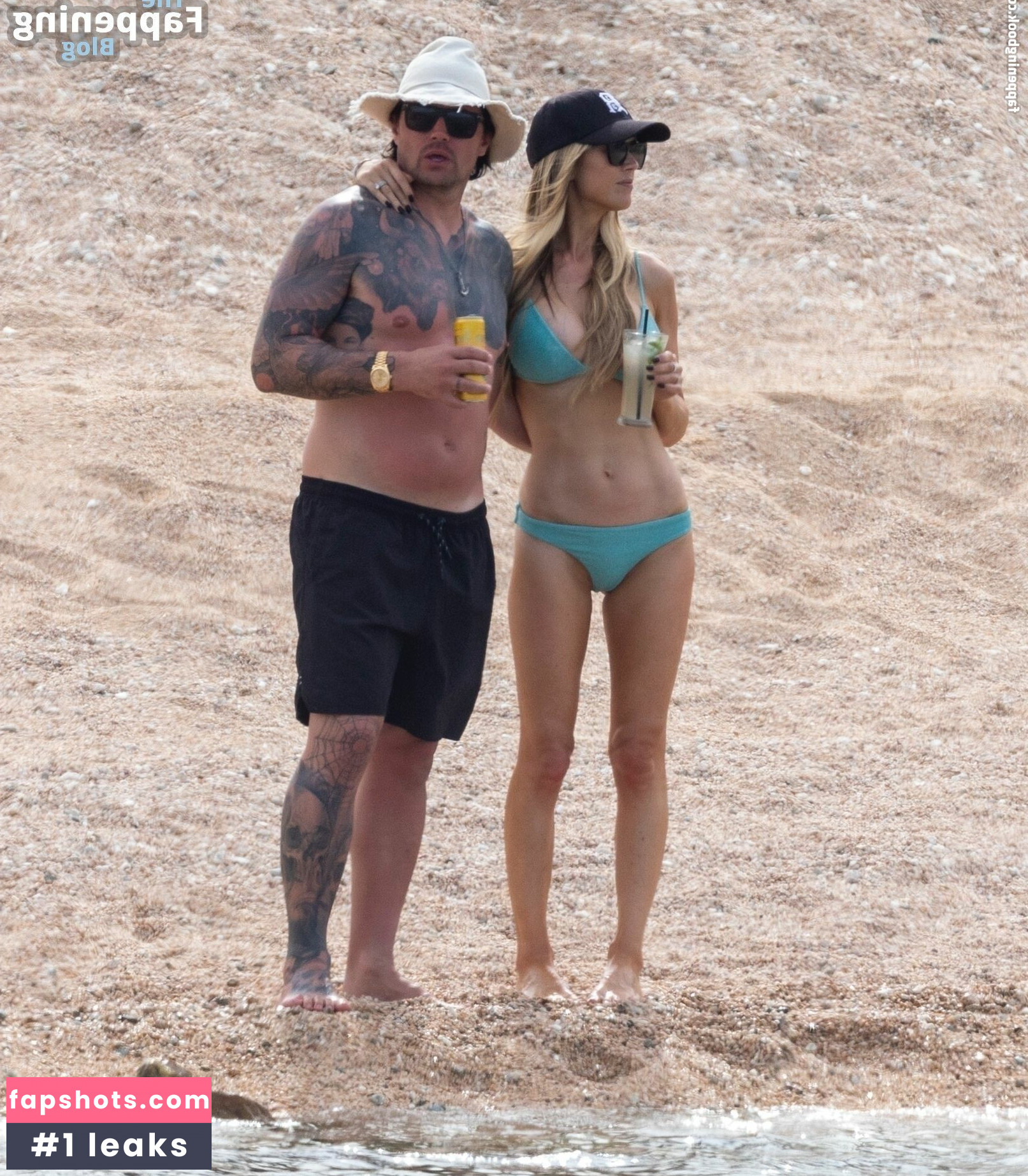 Christina Hall gallery photo #23