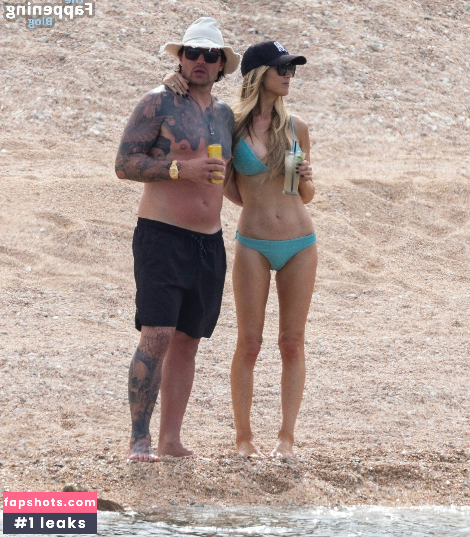 Christina Hall gallery photo #32