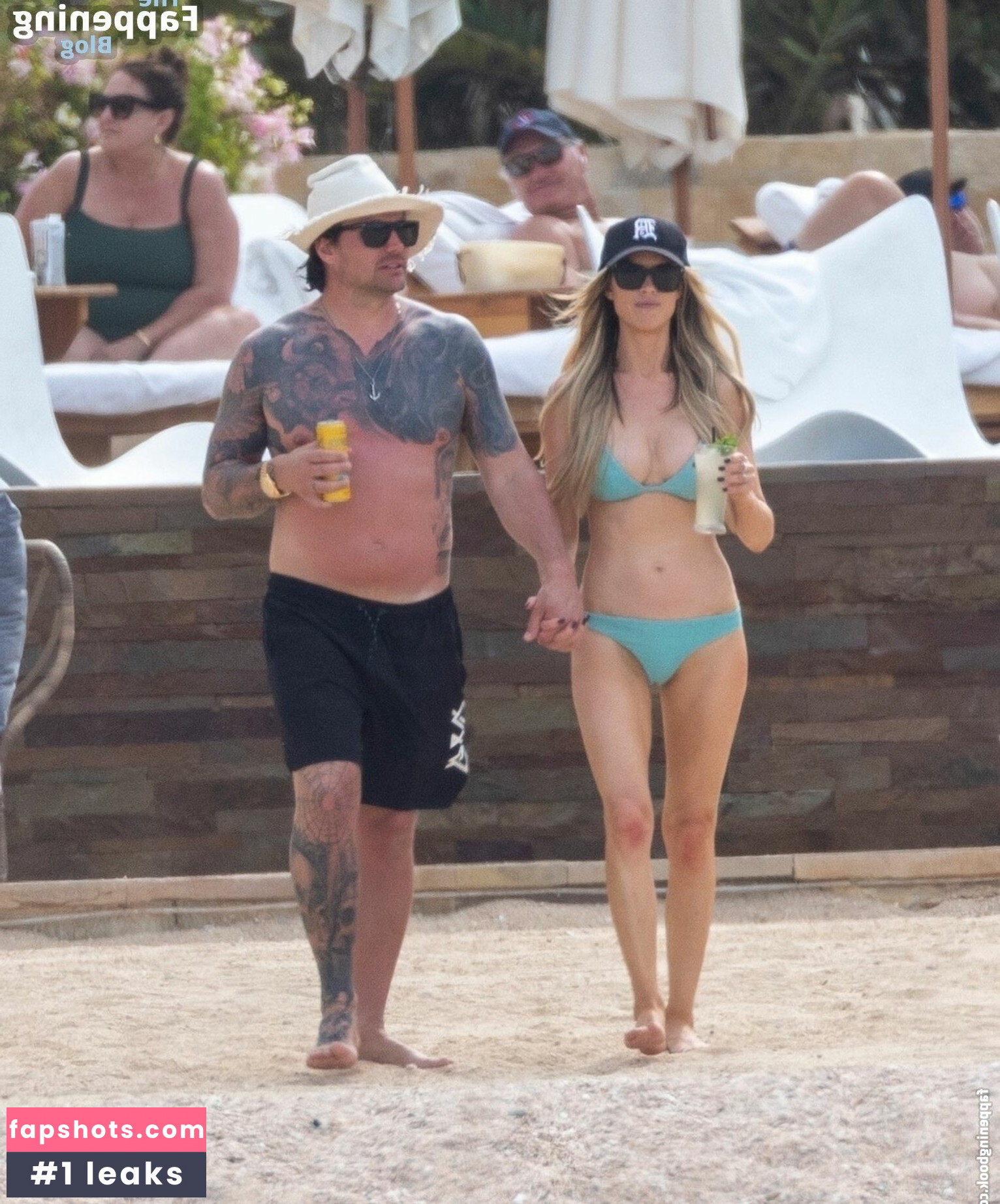 Christina Hall gallery photo #37