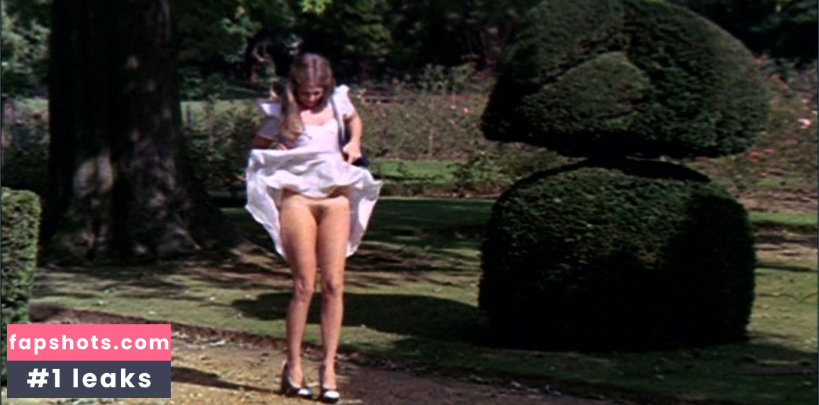 Christina Hart gallery photo #10