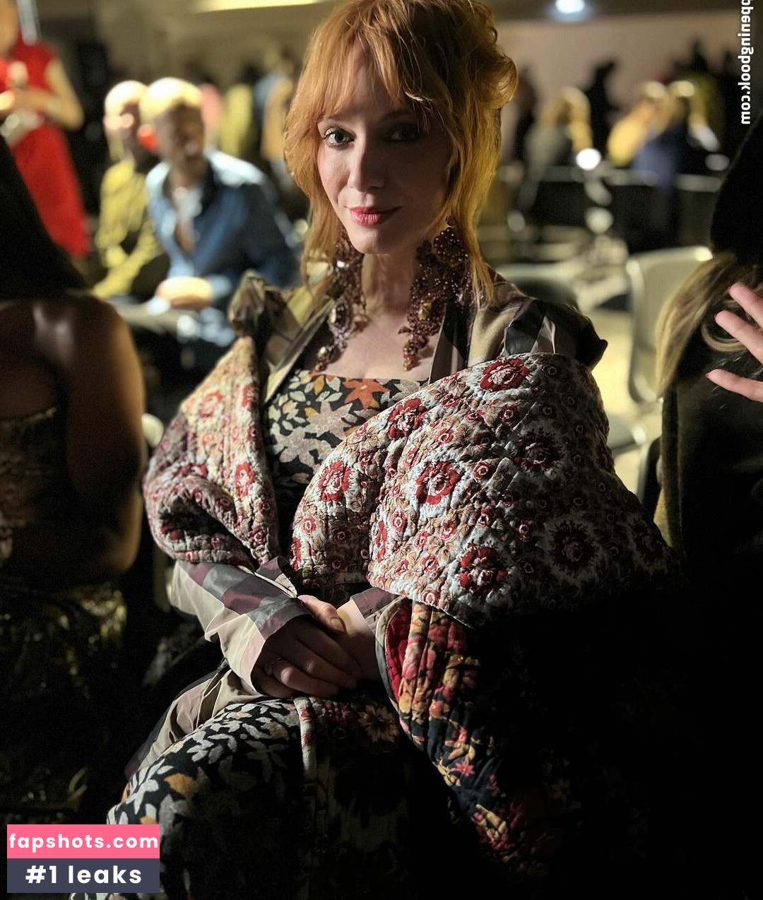 Christina Hendricks gallery photo #219