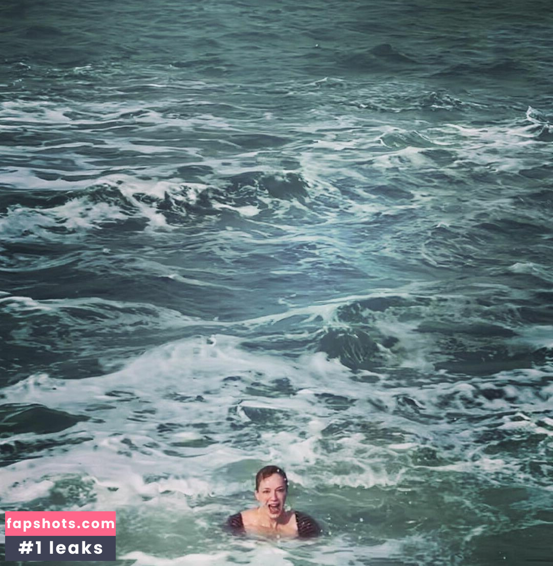 Christina Hendricks gallery photo #222