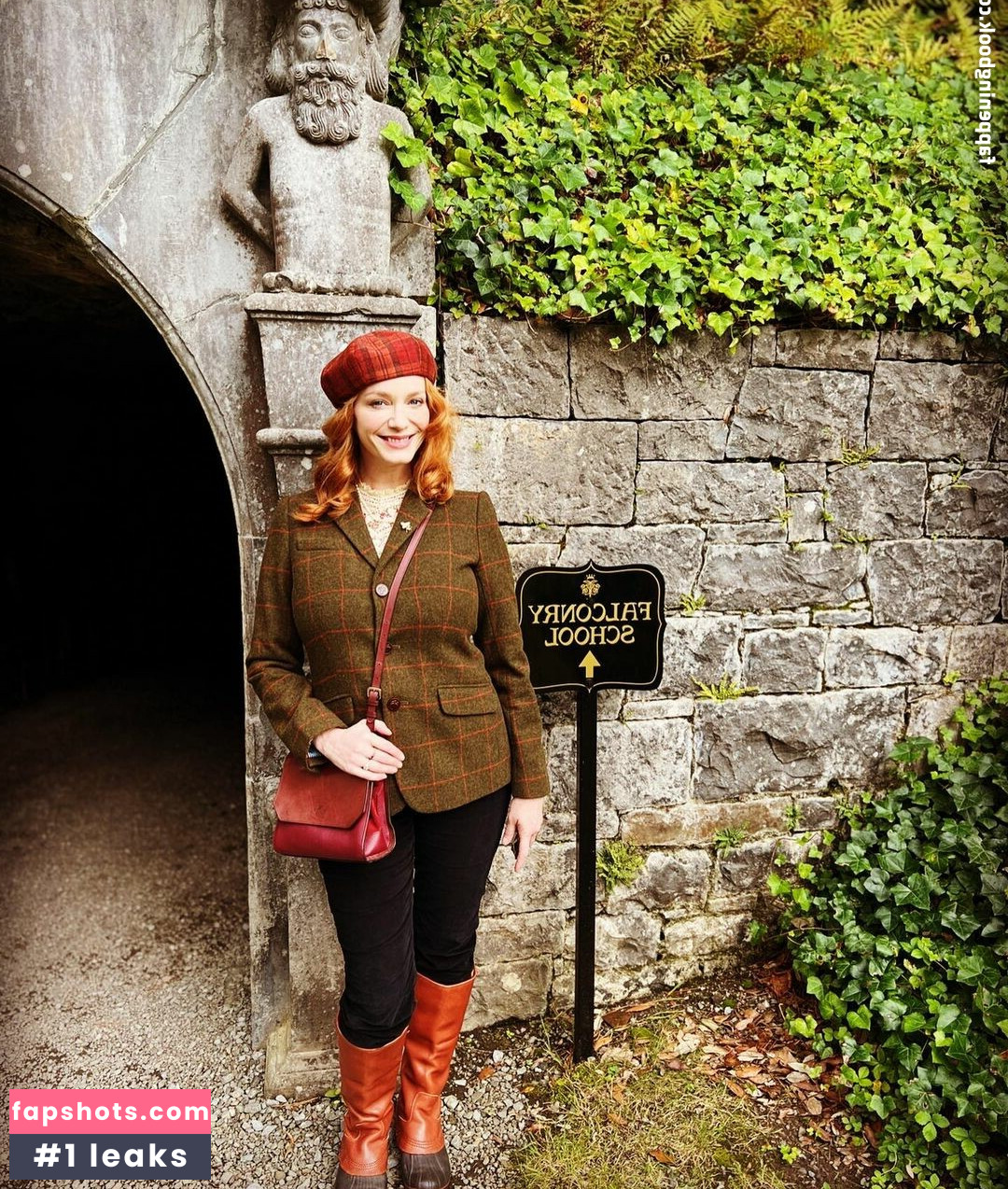 Christina Hendricks gallery photo #233